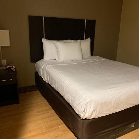 Pitkin Hotel นิวยอร์ก ภายนอก รูปภาพ